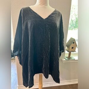 J Jill dark gray poncho style crushed velvet Women's Top 4X